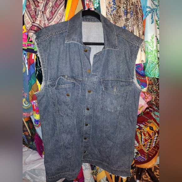 Handpainted bespoke artist tribal Pinoy Jean denim vest Filipino Phillipennes - Picture 2 of 5